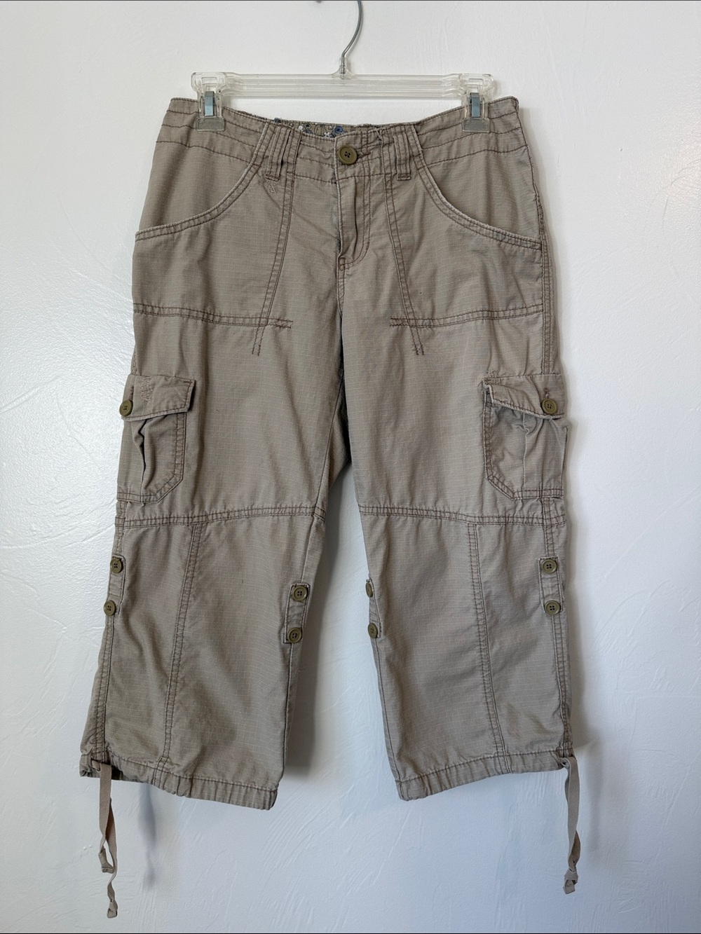 Y2K UNIONBAY Khaki Cargo Capri Pants Tan Cotton Size 5